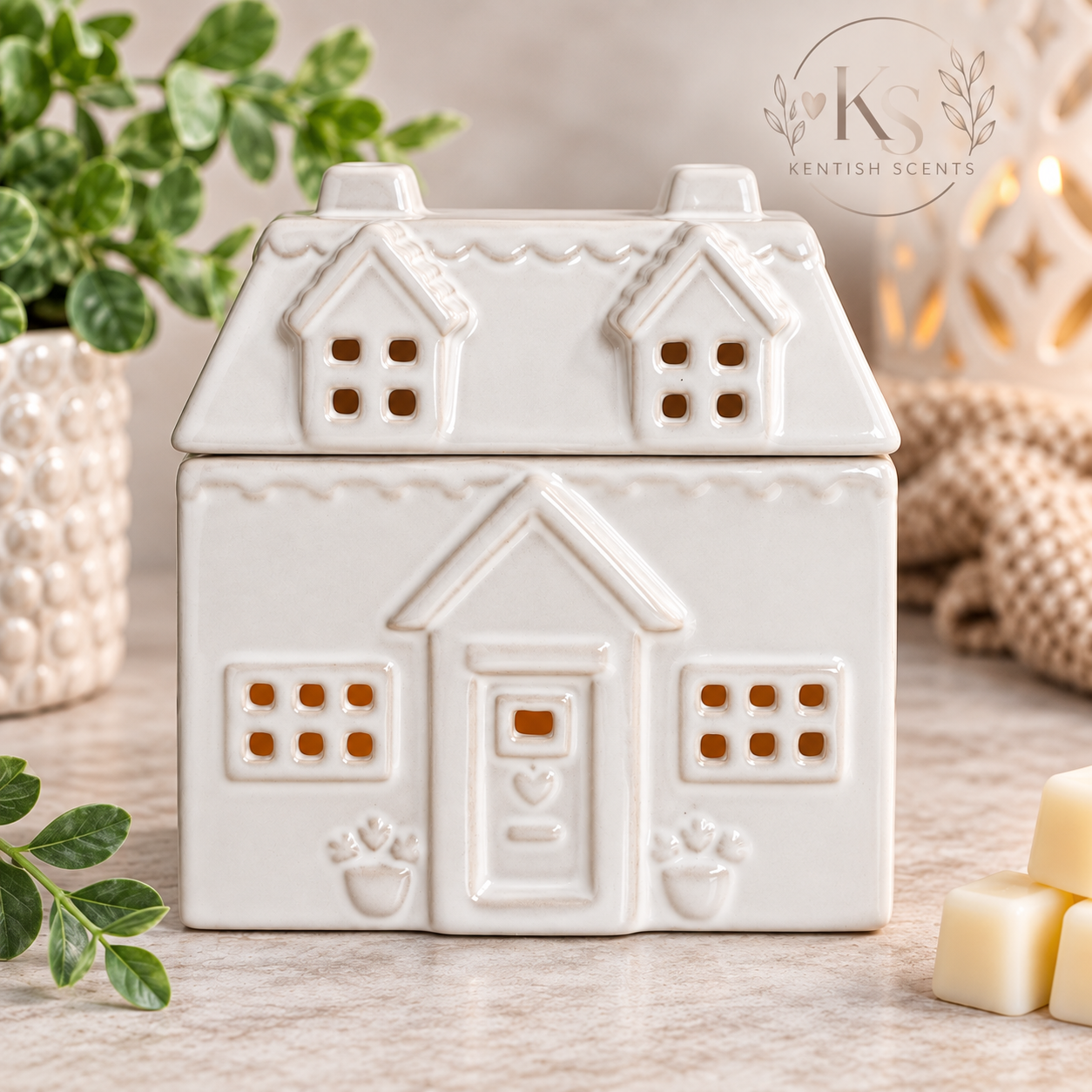 Lisa Angel House Fragrance Burner – White